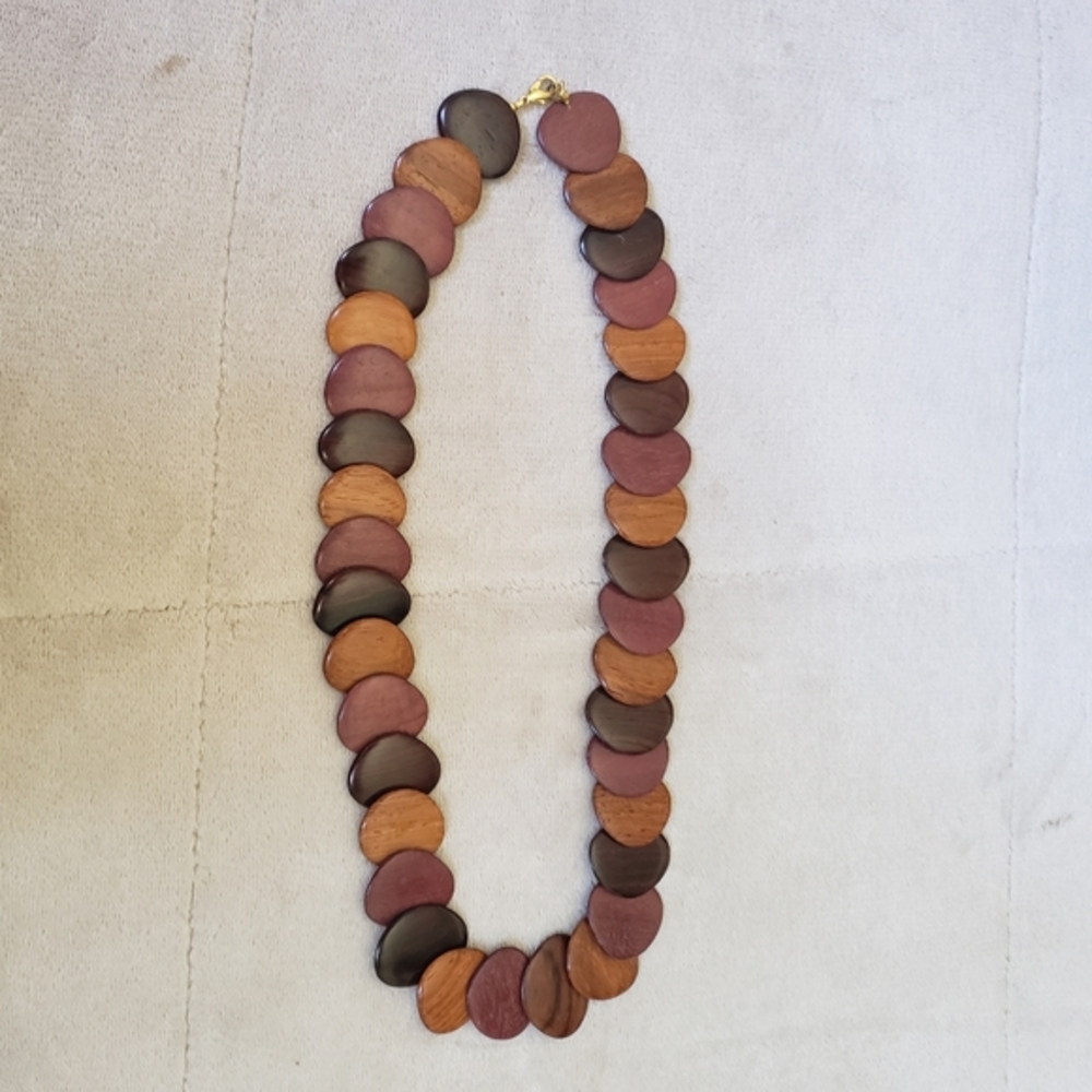 VINTAGE WOODEN NECKLACE⭐